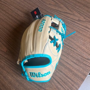 New 2023 Infield 11.75" A2000 Baseball Glove