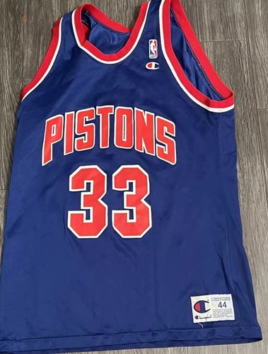 Vintage Detroit Pistons Grant Hill #33 Champion Jersey  Size 44 (Large)