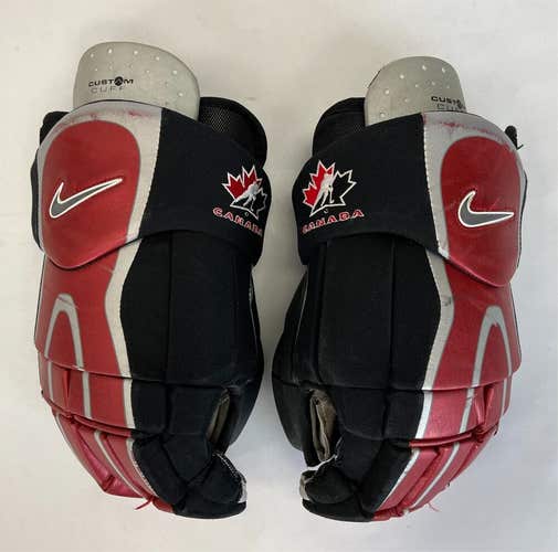 Vintage Rare Nike Team Canada Hockey Gloves sz XL 14.5" senior SR ice red black