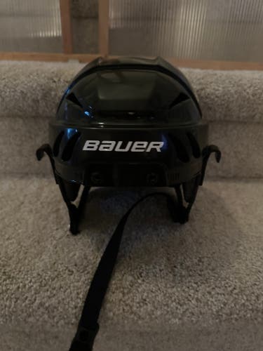 Bauer black helmet