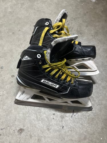 Used Intermediate Bauer Supreme S190 Hockey Goalie Skates Regular Width Size 5