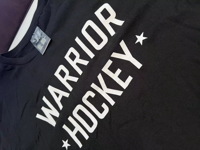 Warrior Hockey Mens Size XL T-Shirt NWT Black / White Extra Large