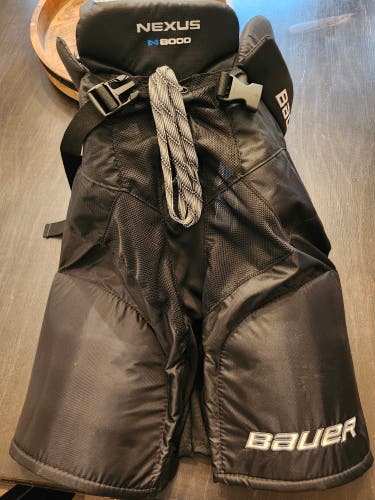 New Senior Small Bauer Nexus N8000 Hockey Pants