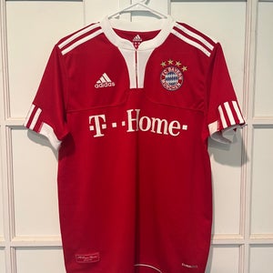 FC Bayern Munich 2009/10 Home Jersey Size Youth XL