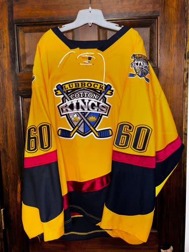 USED LUBBOCK COTTON KINGS HOCKEY JERSEY SIZE 56 CHL WITH FIGHT STRAP