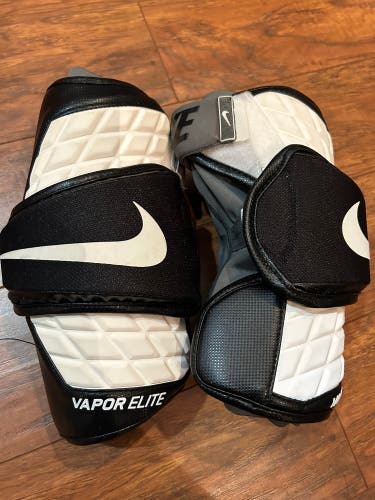 Nike Elbow Pads