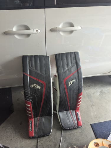 Used Brian's OPTiK Goalie Leg Pads 35+2