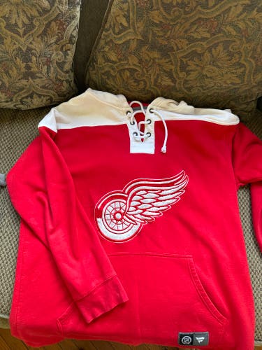 Detroit Red Wings XL Hoodie By Fanatics