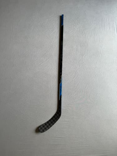 New Youth True Project X Right Handed Hockey Stick 30 Flex TC2.5