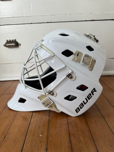 Bauer NME Goalie Mask (Large)
