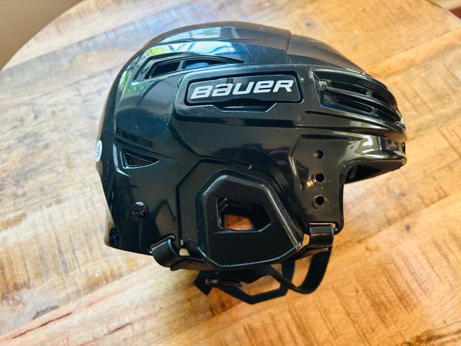 New Medium Bauer IMS 5.0 Helmet