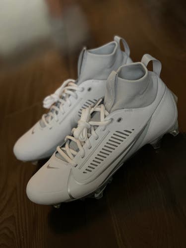 Nike Vapor Edge Pro 360 2 white/platinum cleats men’s size 8 *BRAND NEW*