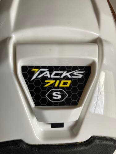 New Small CCM Tacks 710 Helmet