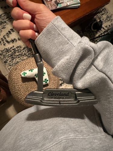 women’ right handed putter
