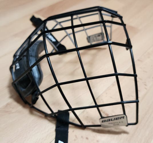 Bauer Profile II I2 (Oreo) Medium Facemask