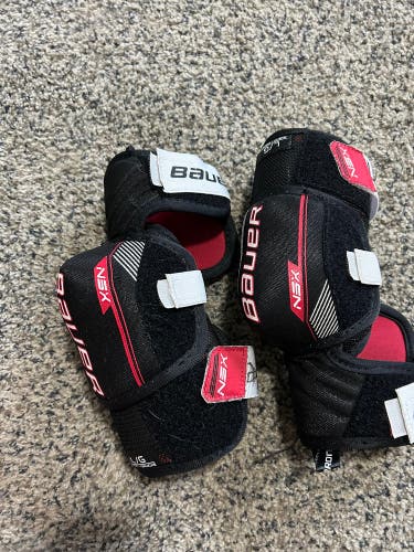 Bauer elbow pads