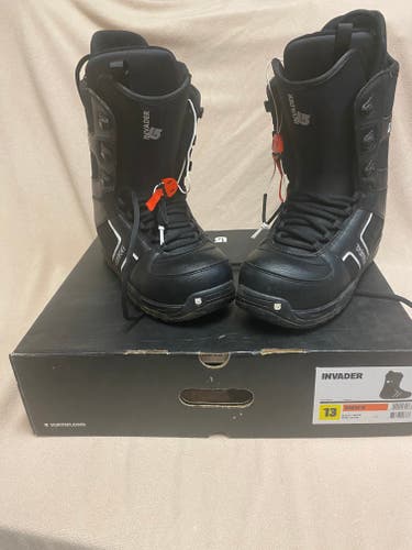Used Size 13 (Women's 14) Burton Invader Snowboard Boots All Mountain