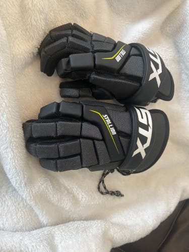 Used  STX Small Stallion 200 Lacrosse Gloves