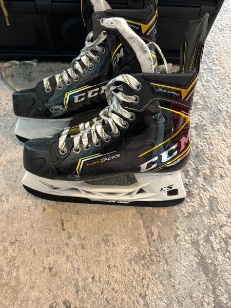 Used CCM Regular Width 7 Super Tacks AS3 Pro Hockey Skates
