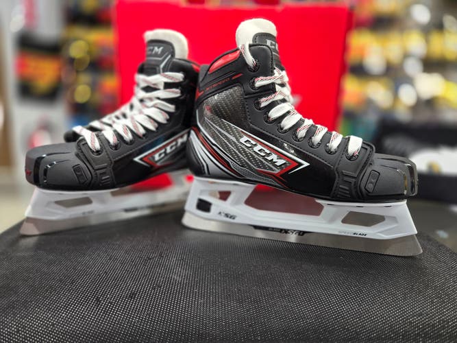 New Junior CCM Jetspeed FT460 Hockey Goalie Skates Regular Width Size 3.5