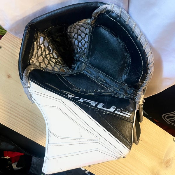 True 12.2 goalie glove