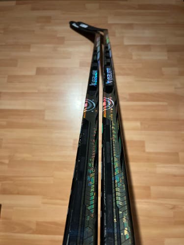 New 2 Pack 2x 77 Flex Left Handed P92 Proto-R Hockey Sticks