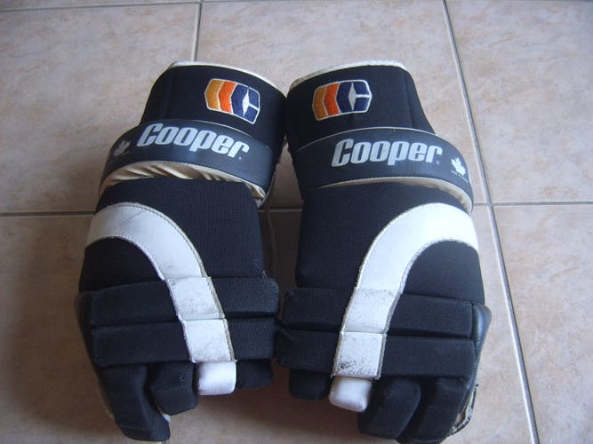 Vintage 1980s' ish Cooper Senior Hockey Gloves Penguins Flyers Bruins Color