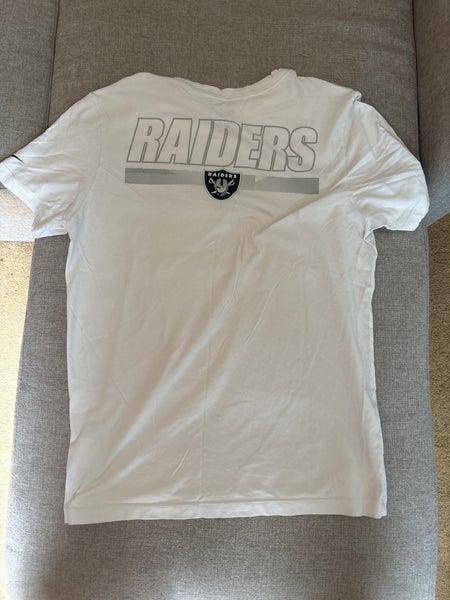 Las Vegas Raiders White Shirt - Size Medium