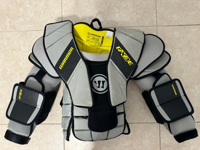 Used  Warrior  Ritual X3E Goalie Chest Protector