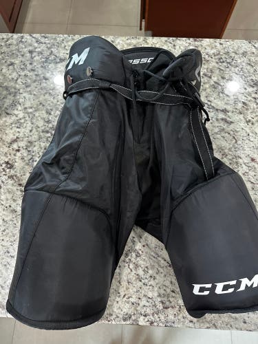 CCM tacks 9550 pants