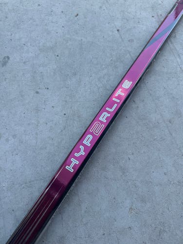 Like New Senior Bauer Right Handed P92M 102 Flex Used Pro Stock Vapor Hyperlite 2 Hockey Stick NHL