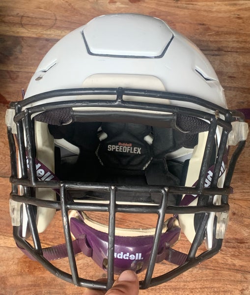 Used Large Adult Riddell SpeedFlex Helmet | SidelineSwap | Buy and Sell ...