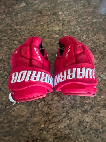 Jr. 11” Warrior Covert Pro hockey gloves