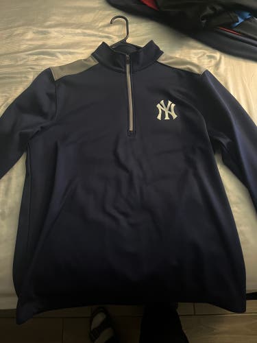 yankees quater zip