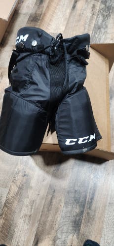 Used Youth Large CCM QLT Edge Hockey Pants