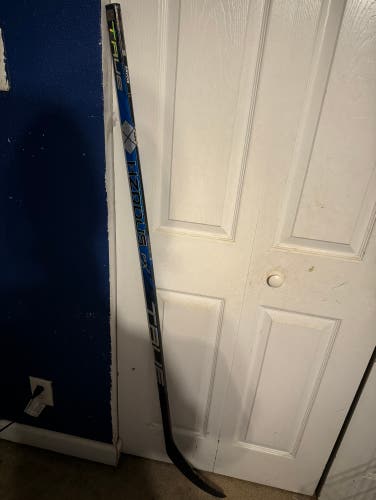 Used Senior Blue True Right Handed P90TM Pro Stock Hzrdus PX Hockey Stick