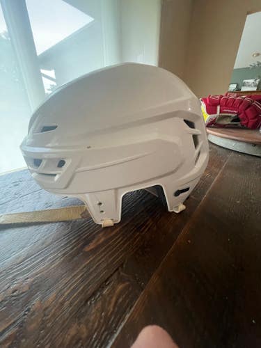 Used Medium CCM Tacks 310 Helmet
