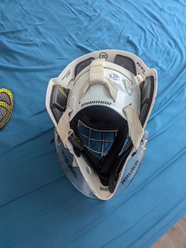 Used Junior Warrior Ritual F1 Goalie Mask