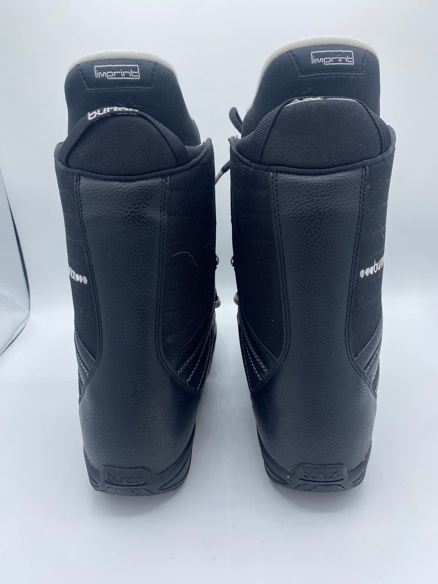 Burton Casa Snowboard Boots Women's US10 | SidelineSwap | Buy and