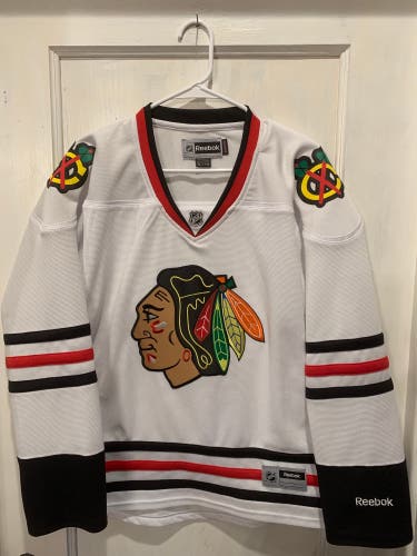 Reebok Women’s XL Chicago Blackhawks Jersey