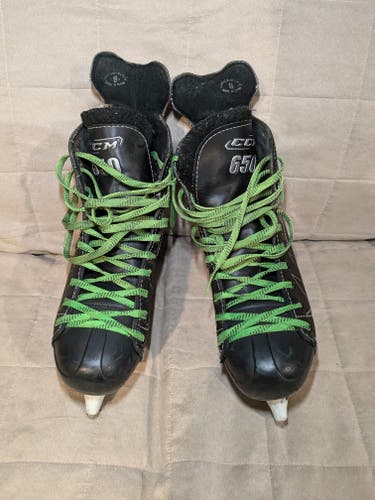 Used Senior CCM Powerline Hockey Skates Regular Width 8