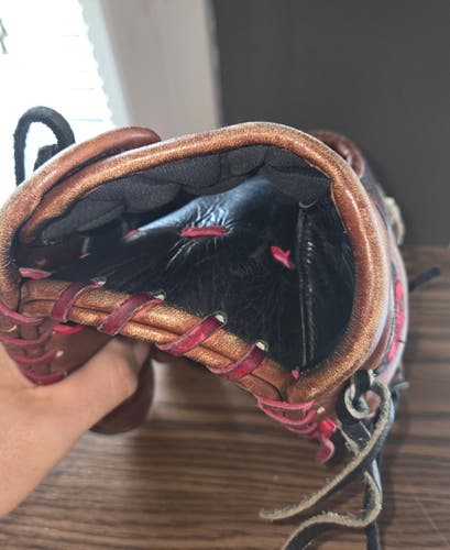 Used 2016 Wilson A2K Dustin Pedroia Right Hand Throw Infield A2K Baseball Glove 11.5"