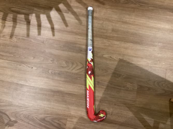 Used Mazon Star Field Hockey Stick 28“