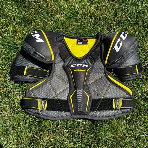 CCM Tacks 3092 Hockey Shoulder Pads Senior Small Black Yellow