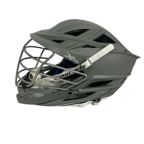Used Cascade Xrs One Size Lacrosse Helmets SidelineSwap