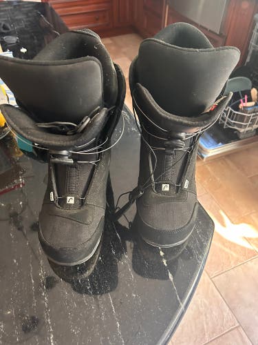 New Men's HEAD Snowboard Boots