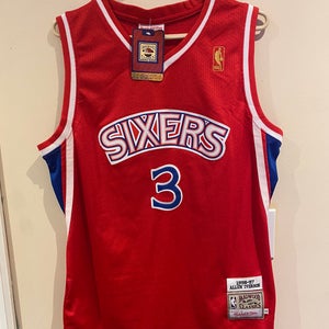 Sixers Allen Iverson Mitchell & Ness Small Jersey