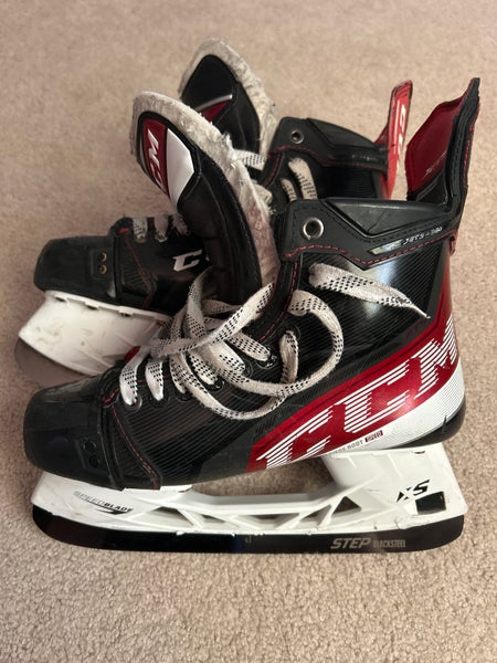 CCM JetSpeed FT4 skates