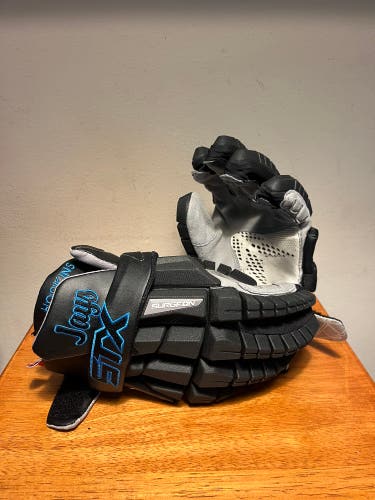 Team Issued Hopkins Lacrosse Gloves