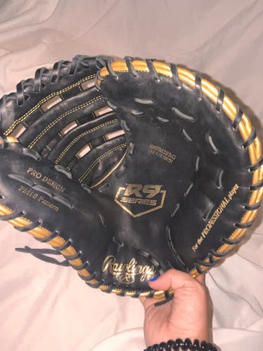 New 2023 Right Hand Throw Rawlings First Base R9 Baseball Glove 12.5"